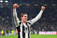 Transfer Vlahovic ke Milan? Juventus Siap Lepas dengan Harga Mengejutkan!
